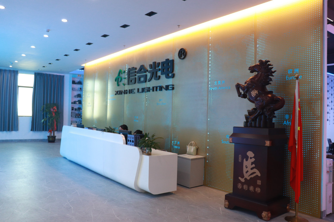 Porcellana Shenzhen Xinhe Lighting Optoelectronics Co., Ltd.