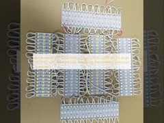 modulo led 7512-5050 RGB potenza 0,72W LM60-66LM angolo 160 IP65 con la scatola luminosa che visualizza i diversi caratteri luminosi