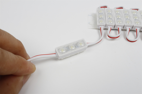 Modulo LED con lente 1.5W 1.8W 3W SMD 2835 5050 Luce LED a iniezione impermeabile per illuminazione insegne esterne e decorazione