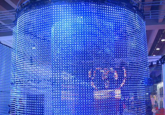 schermo video impermeabile a LED a maglia morbida RGB 50mm DMX512 160 gradi