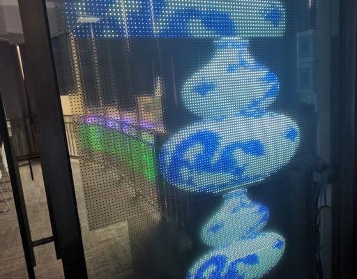 P10 schermo a LED trasparente a colori pieni Alta luminosità per finestre in vetro