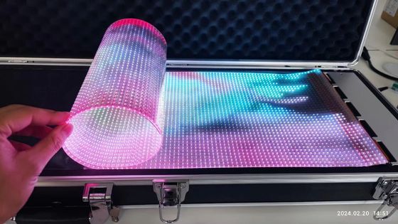 Flessibile schermo a pellicola trasparente a LED Facile installazione per la pubblicità