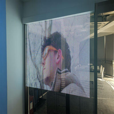 P6 Film a LED trasparente super snello per video wall interni Facile installazione con scheda PCB RGB DC5V