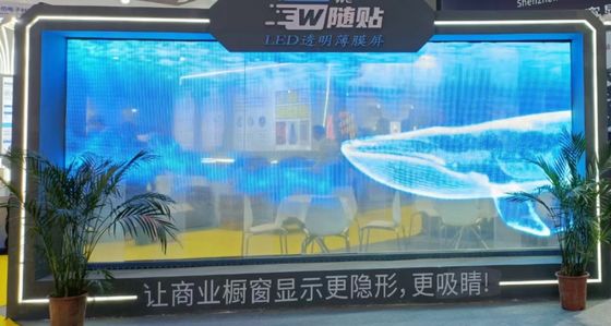 P6 Film a LED trasparente super snello per video wall interni Facile installazione con scheda PCB RGB DC5V