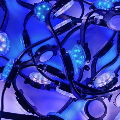 Lumiera a LED a 40 mm pixel esterna impermeabile con 24v di tensione di lavoro e angolo di raggio di 120°
