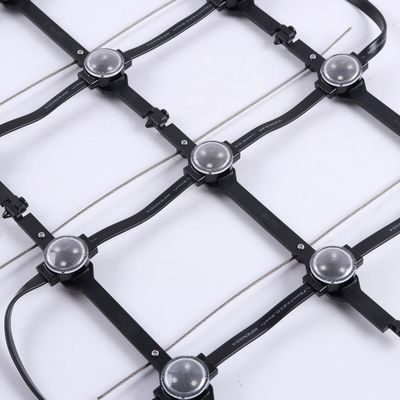 schermo a rete a LED flessibile a colori per installazioni appese e pubblicità esterna
