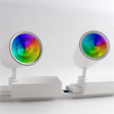 24V RGBW 40W Color Indoor Hall Ceiling Mounted LED Track Light con temperatura del colore 3000K-6000K