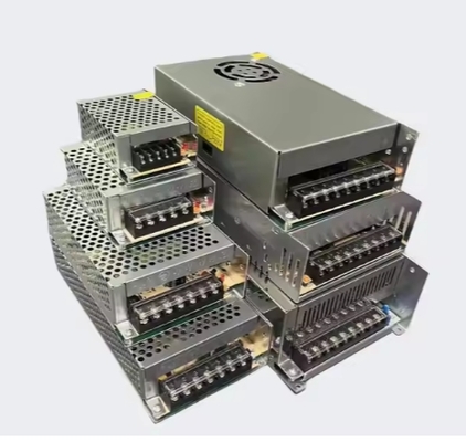 Alimentatore switching LED AC DC a tensione costante Ultra Sottile 5v 12v 24v 48v 36w 60w 100w 150w 200w 300w 400w